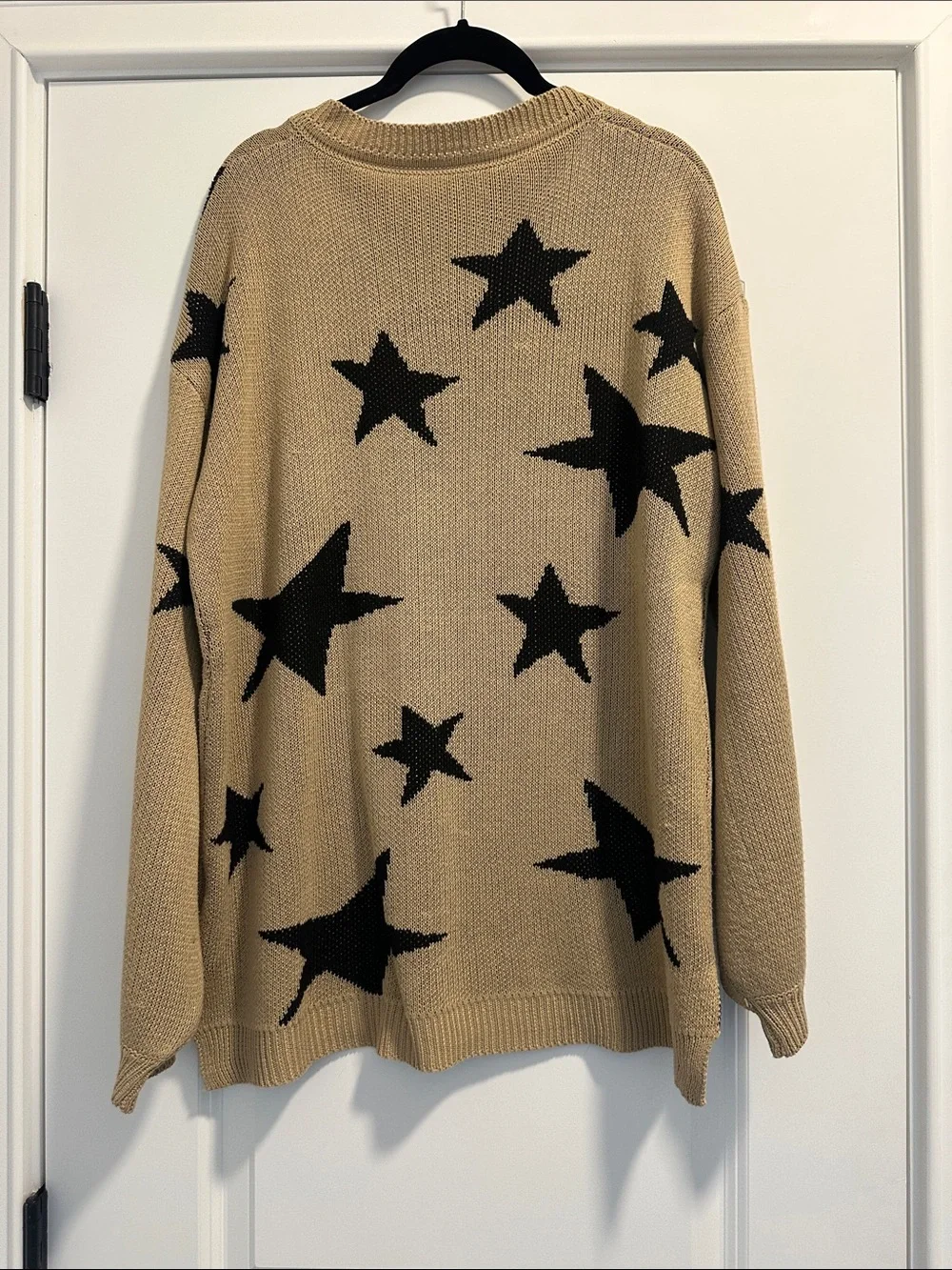 Amazon Star Knit V-Neck Sweater